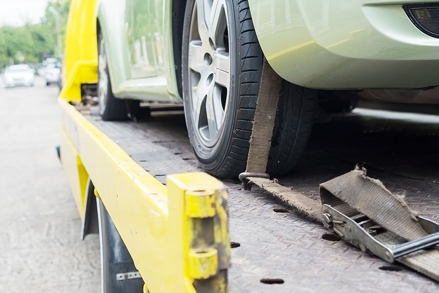 Transport von Fahrzeug